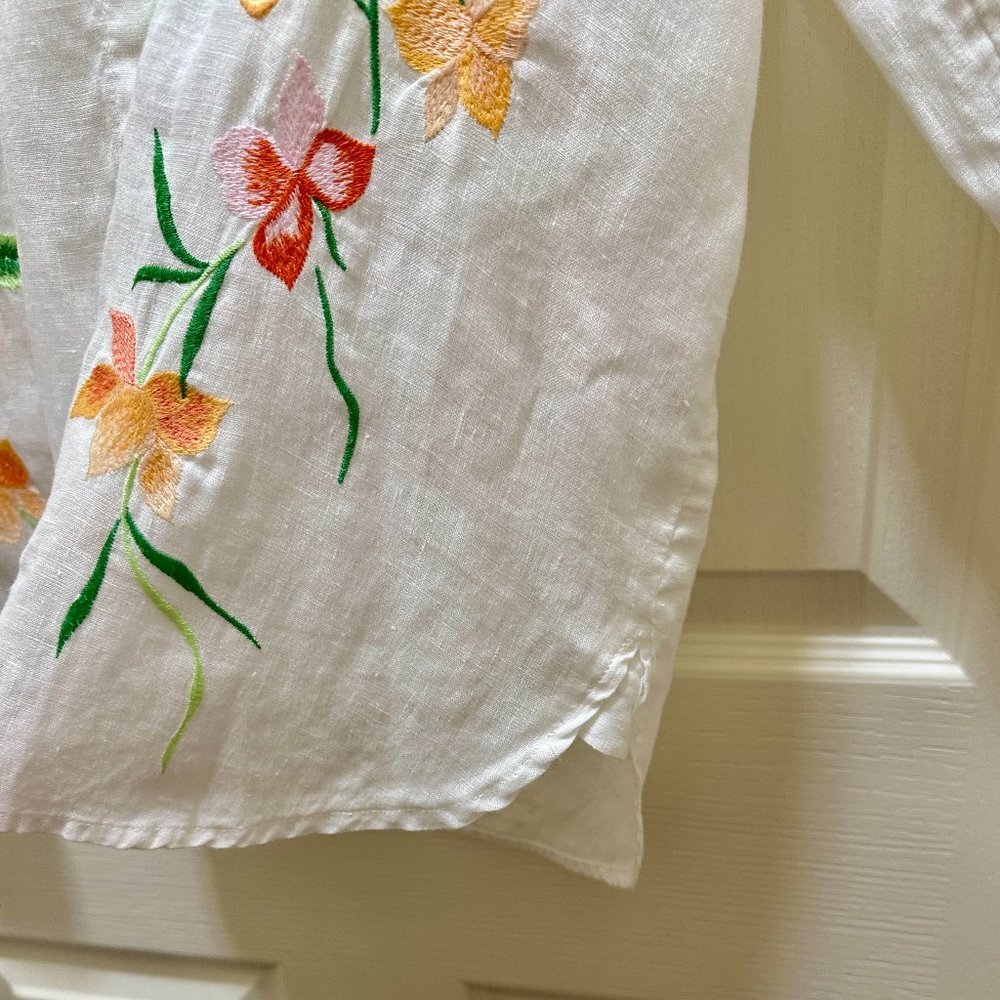 J.Jill 100% Linen Embroidery Shirt Blouse Women's Size S White Floral Button Up - Picture 11 of 16